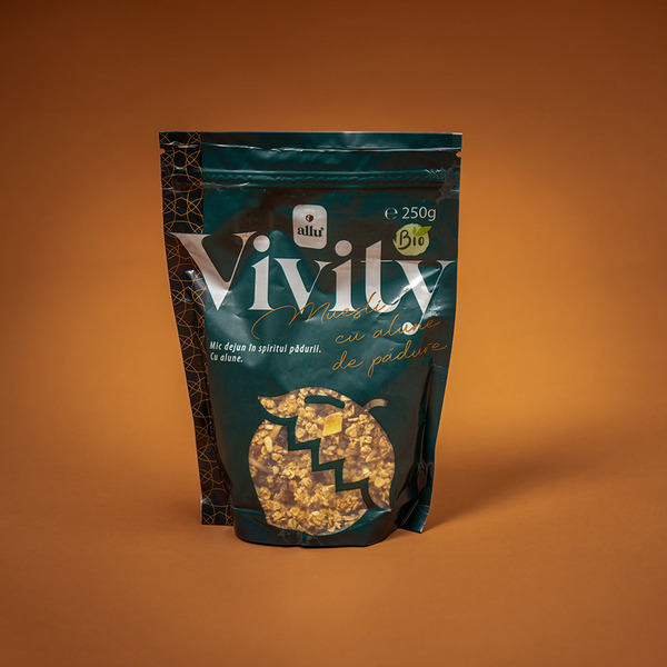 Vivity - Muesli cu alune de pădure, 250g, ecologic