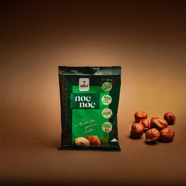 Noc Noc - Alune de pădure crude, 100g, ecologic Noc Noc - Alune de pădure crude, 100g, ecologic